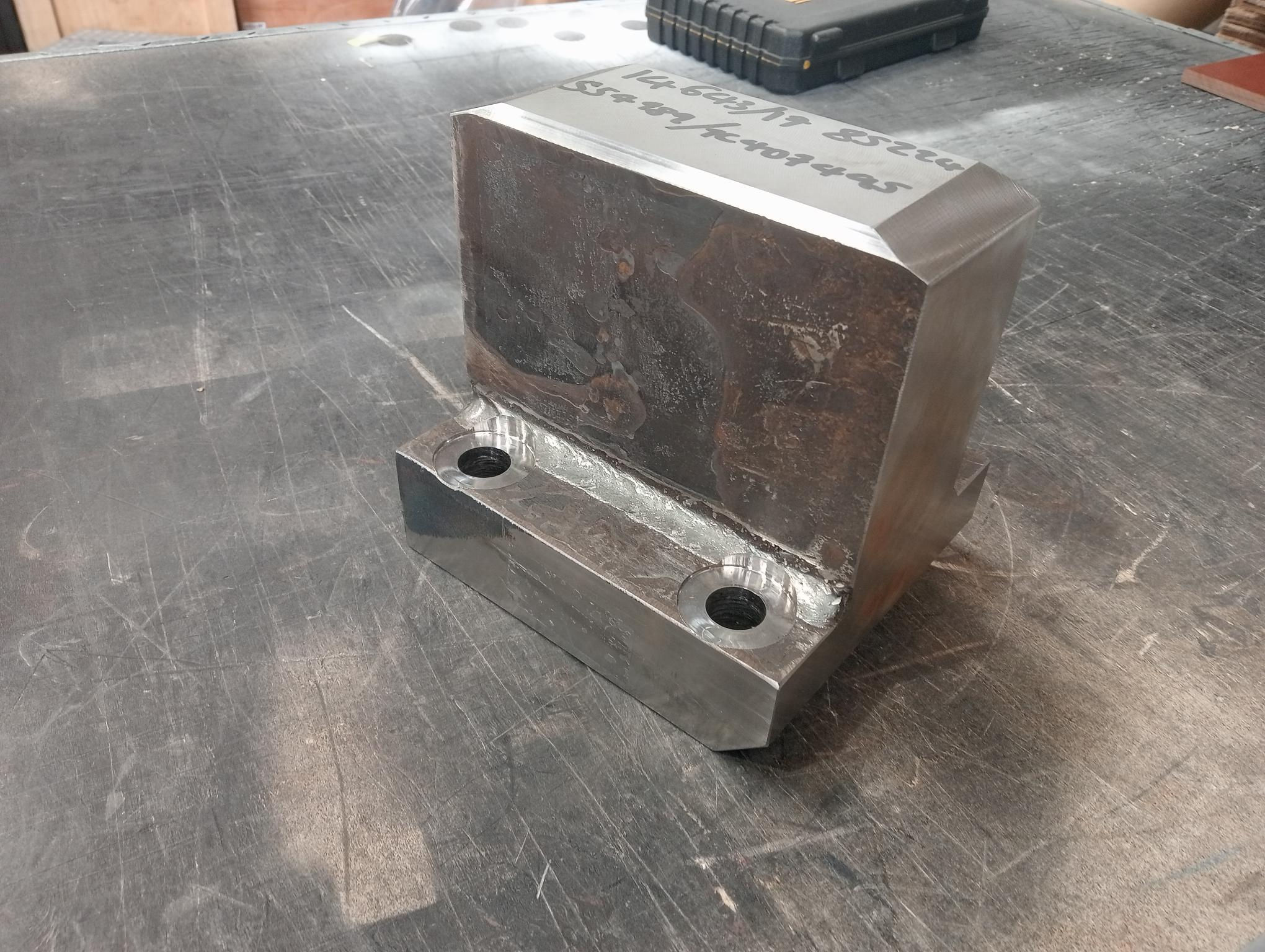 CR002-040-501 WEDGE GUIDE | TEREX POWERSCREEN®