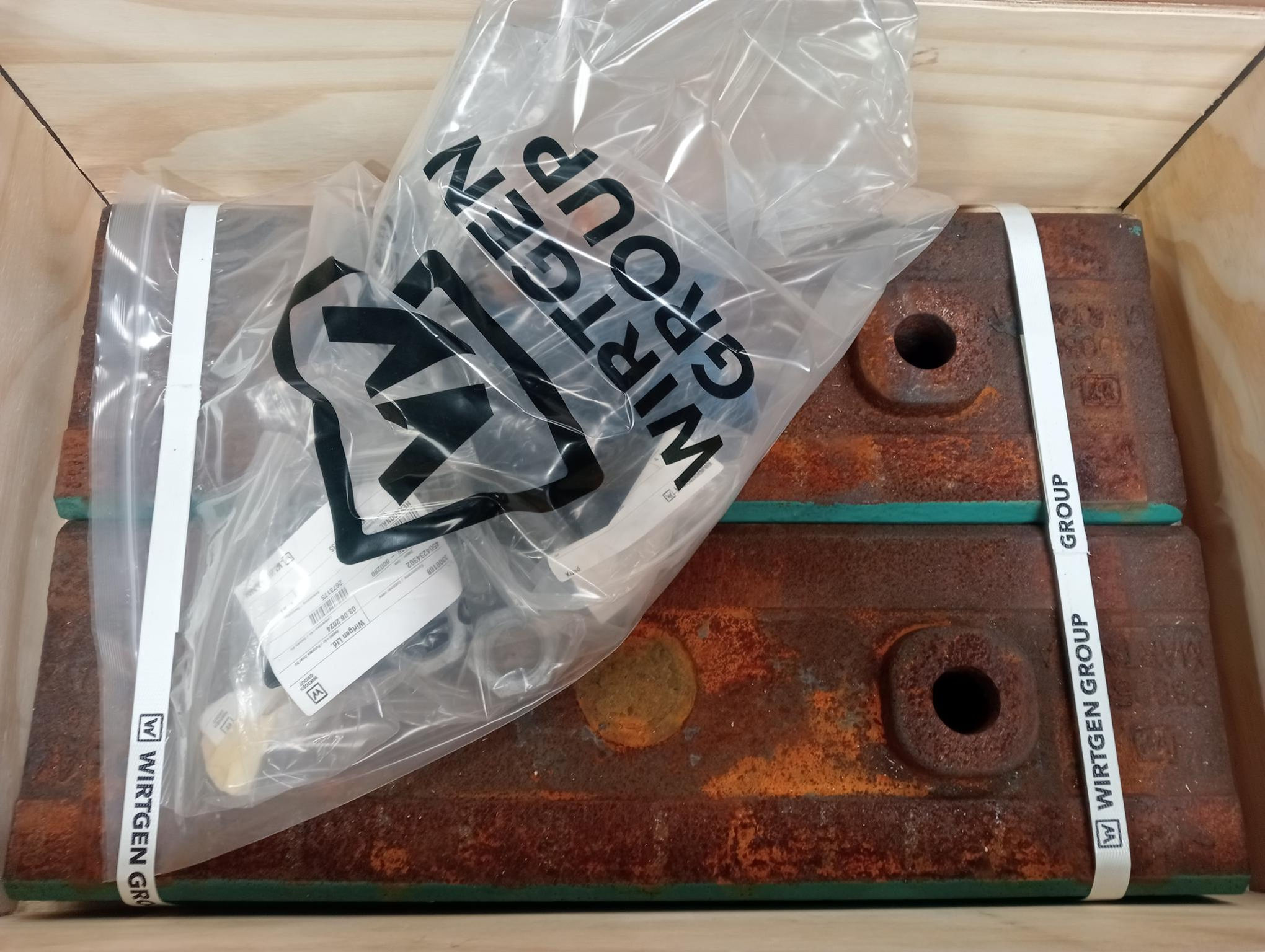 2634235 IMPACT PLATE | KLEEMANN®