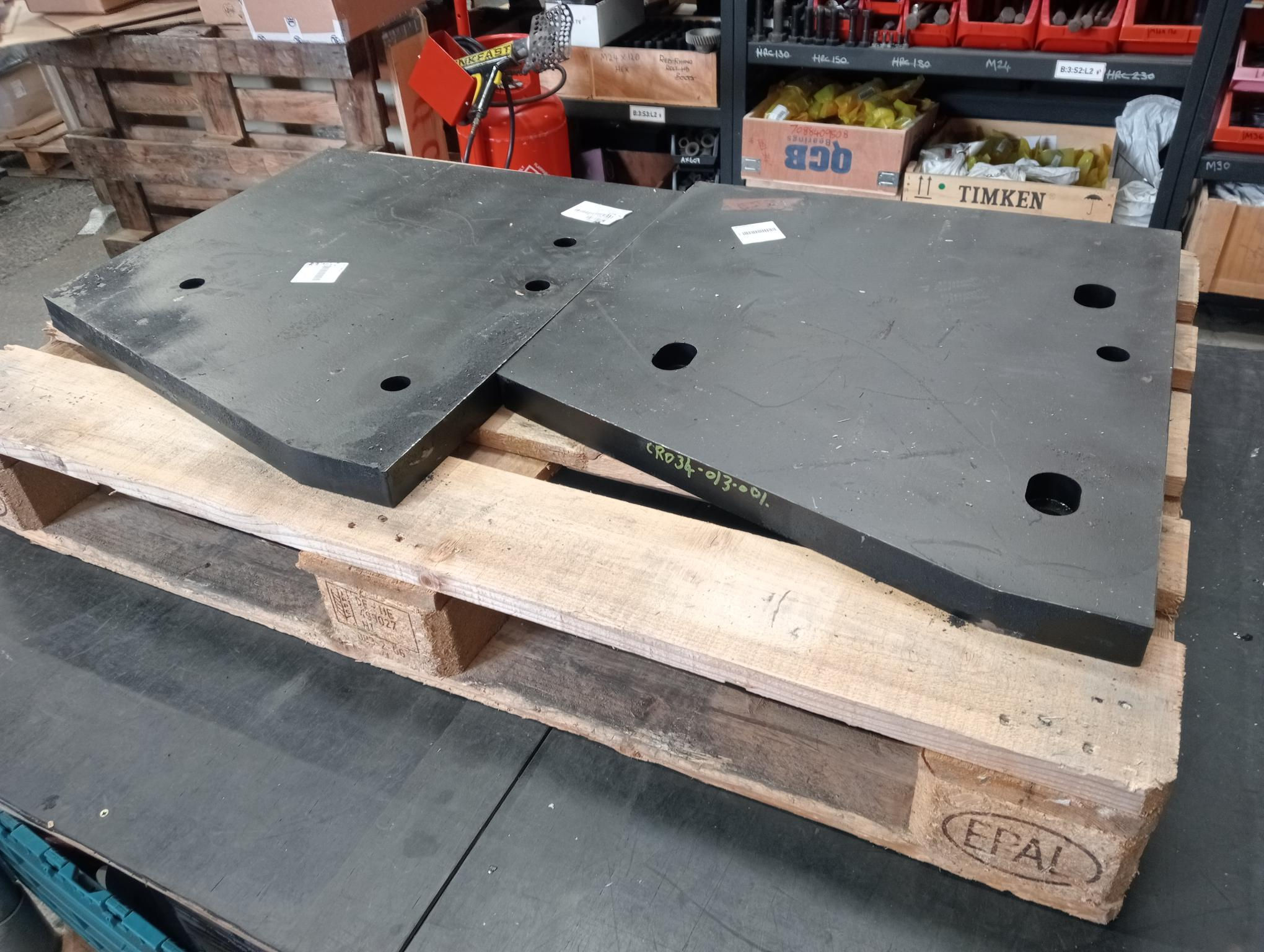 CR034-013-001 CHEEK LINER | TEREX®