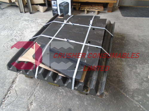 CR005-067-001 SWING JAW - SUPERTOOTH 18% MN | TEREX PEGSON