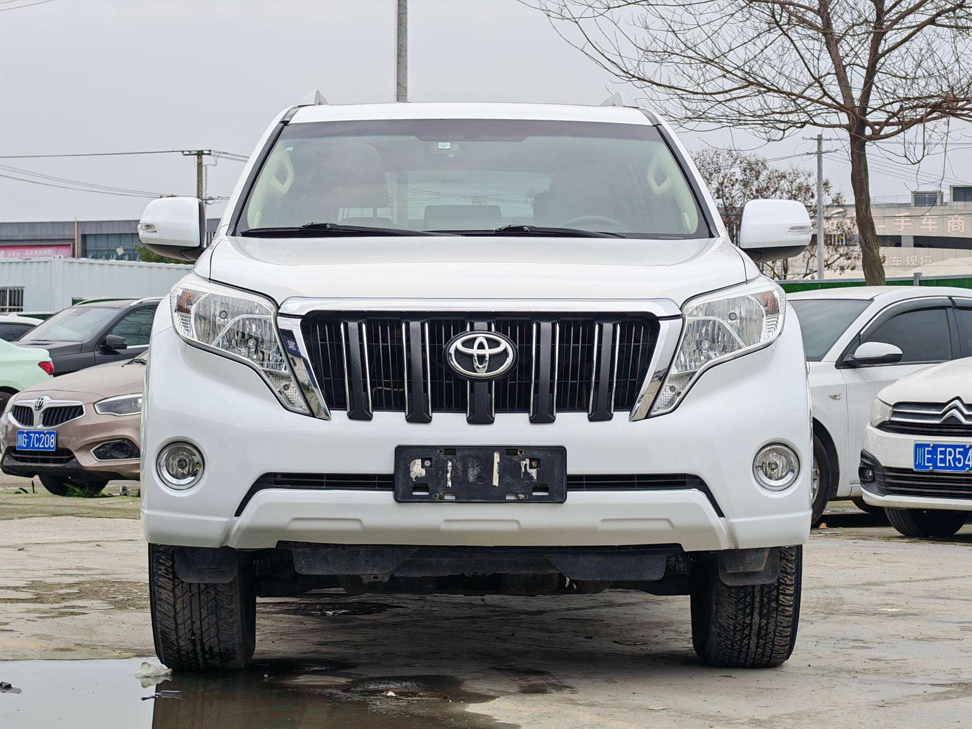 2016 GAC TOYOTA PRADO SUV 5 Doors