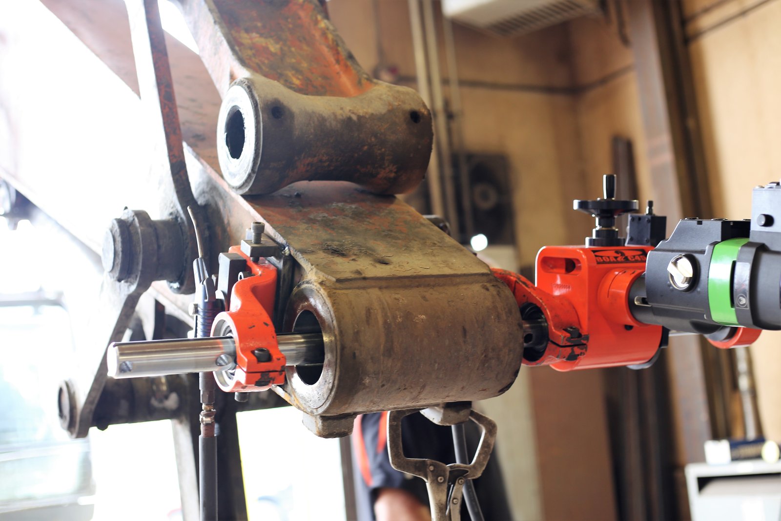 Catastrophic Failure from Worn Linkage: Causes, Warning Signs, and Solutions