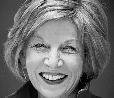 Linda Mathes Photo 0 12-2020 B_edited.jpg