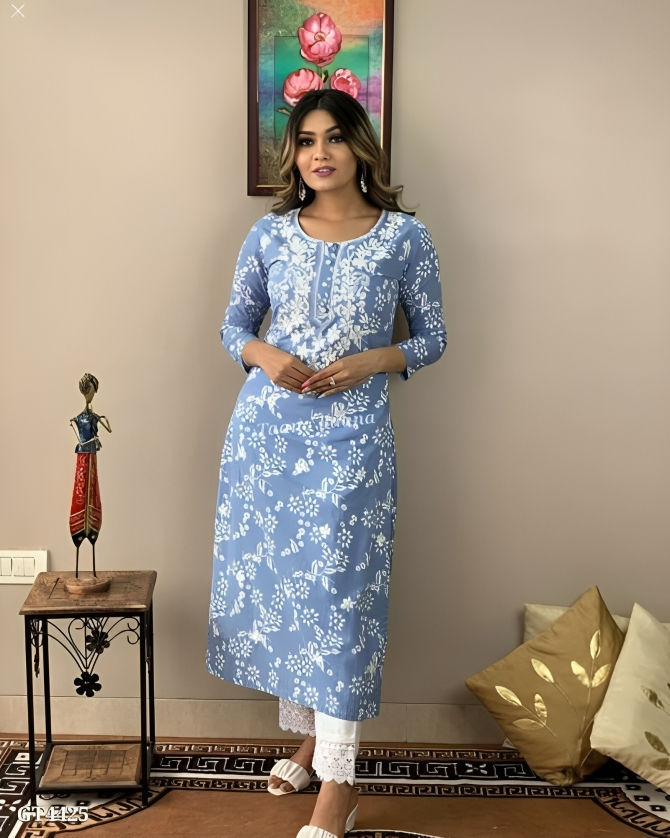 A beautiful girl wearing Blue Rayon Kurti pant Co ord set