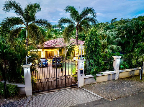 WhatsApp Image 2025-11-16 at 8.14.30 PM.jpeg