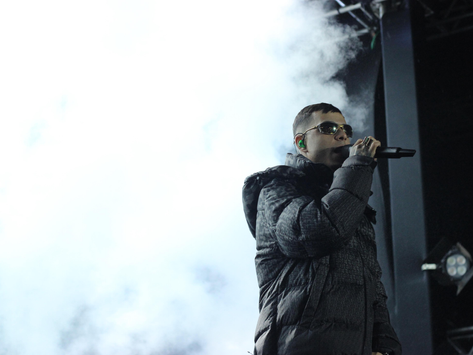 Estreante no festival, Mc Tuto fecha Planeta Urbano com show na madrugada