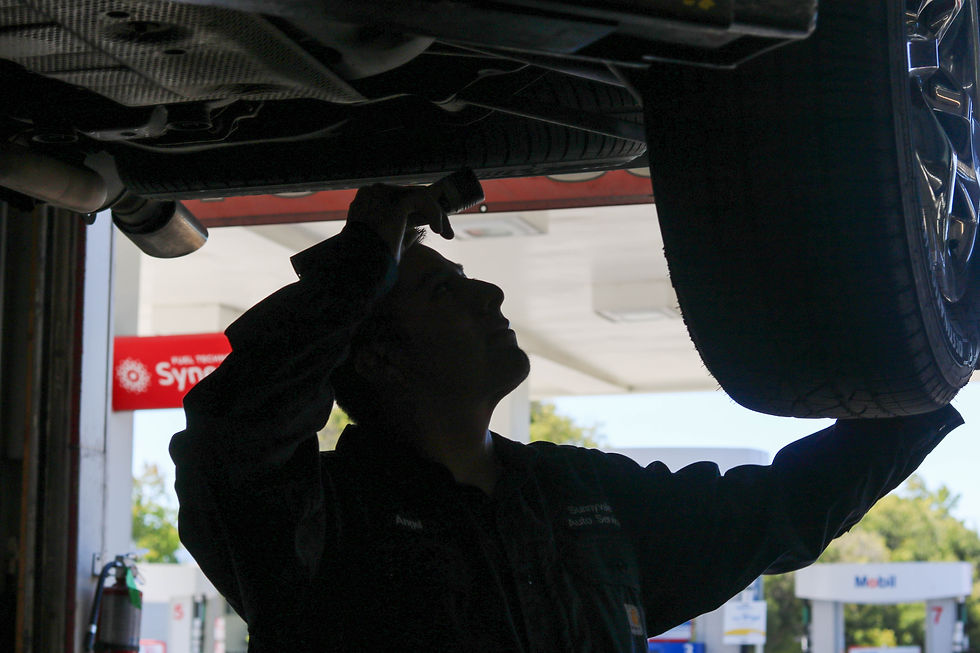 oilchange3_sunnyvaleautoservice.jpg