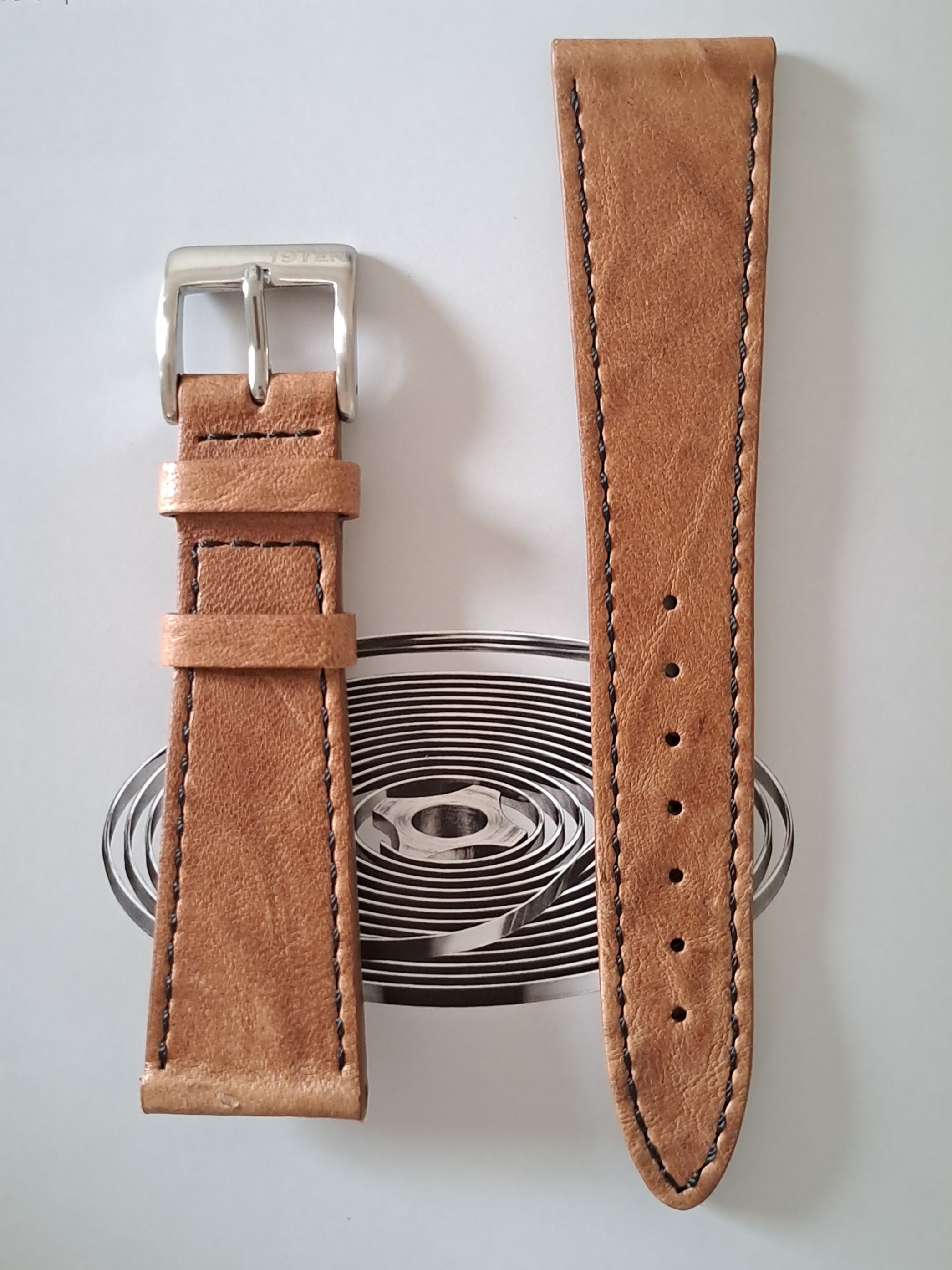 FLORENCE TAN 22mm Black Stitching