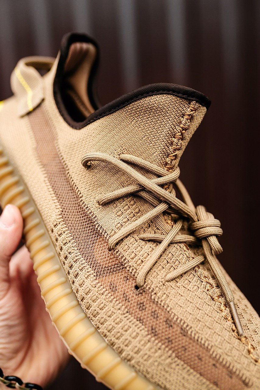 Прев'ю: YEEZY BOOST 350 V2 Earth