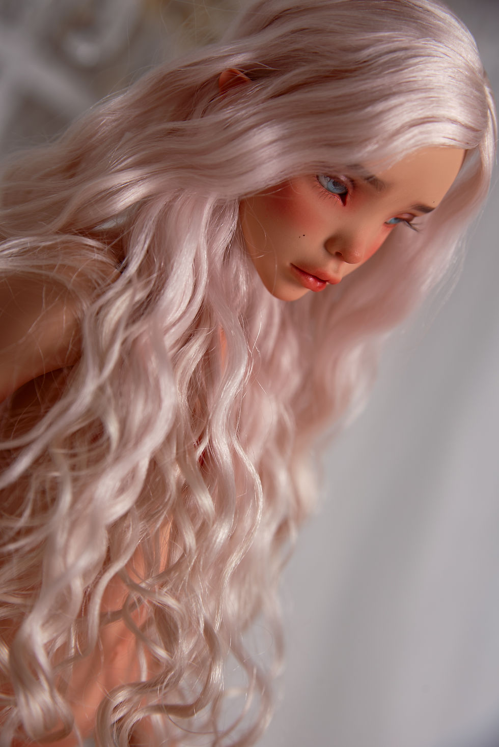 Thumbnail: Cream Rose Pearl