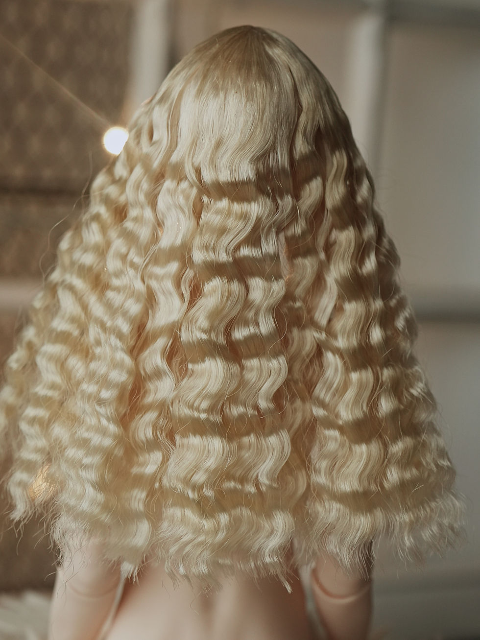 Thumbnail: Handmade heat-resistant fiber wig with long retro waves.