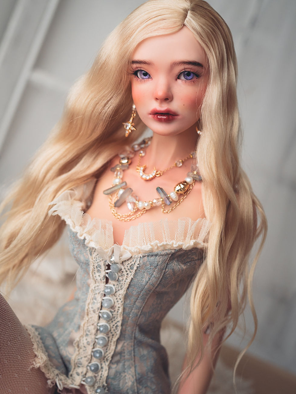 Thumbnail: Moonglow Silk
