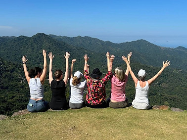 Groupe de femmes en voyage en Colombie