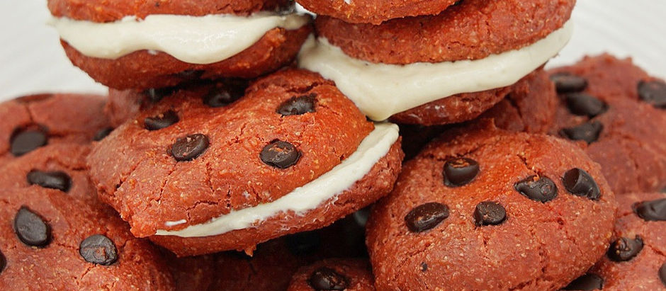 Red Velvet Cookie Sandwiches