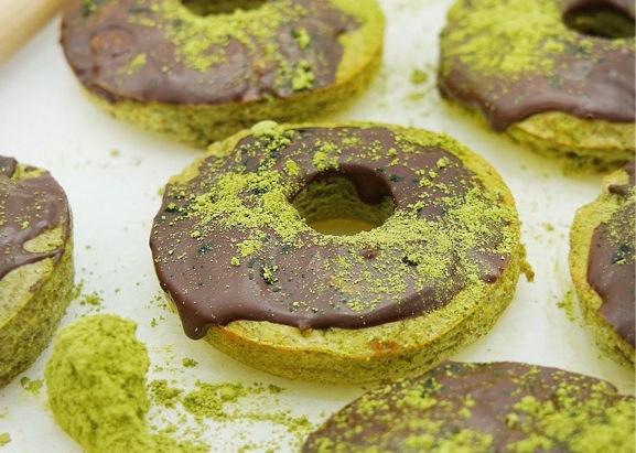 Matcha Donuts (Low Carb, Grain Free, High Fiber)