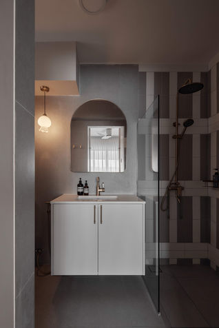 560 Hougang 12-402 19