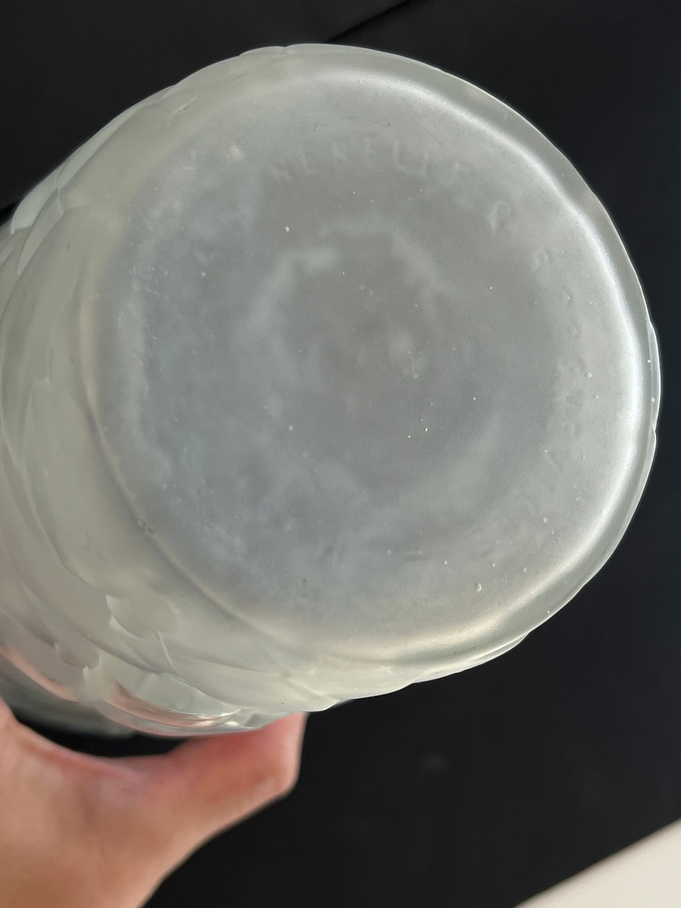 Thumbnail: Hunebelle /Magnifique et rare vase  modèle "CAMPANULES"