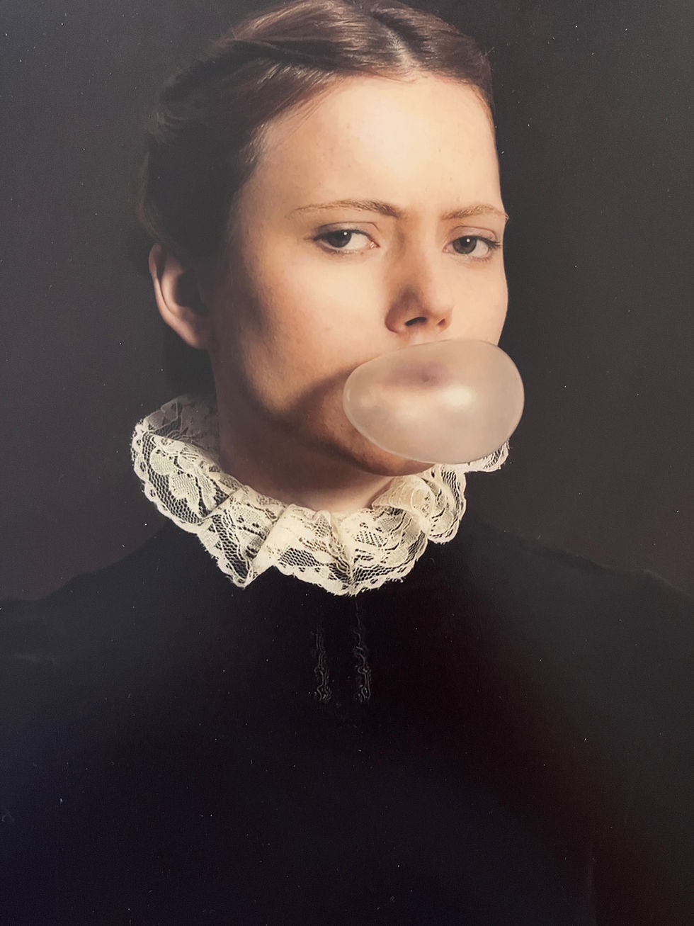 Thumbnail: “Bubble gum” by Romina Ressia
