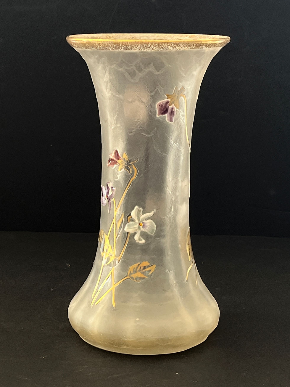 Thumbnail: Legras & Cie., Montjoye - Vase - Modèle " Milanais " à décor de violettes , d'or