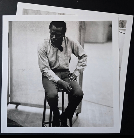 2 photographies de Miles Davis par Don Hunstein, tirages rares et épuisés - Miles davis recording "Kind of Blue" 1959