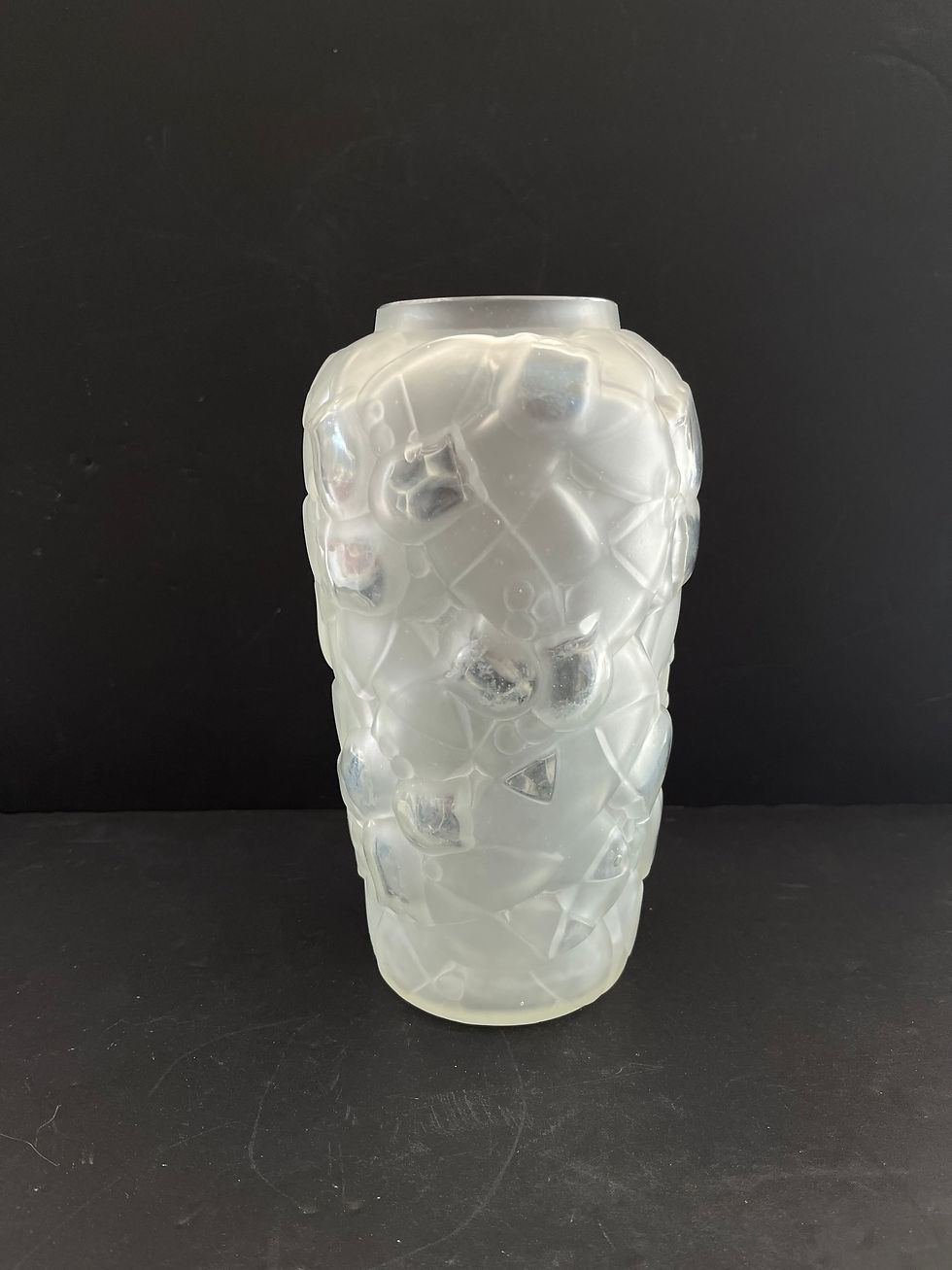 Thumbnail: Hunebelle /Magnifique et rare vase  modèle "CAMPANULES"
