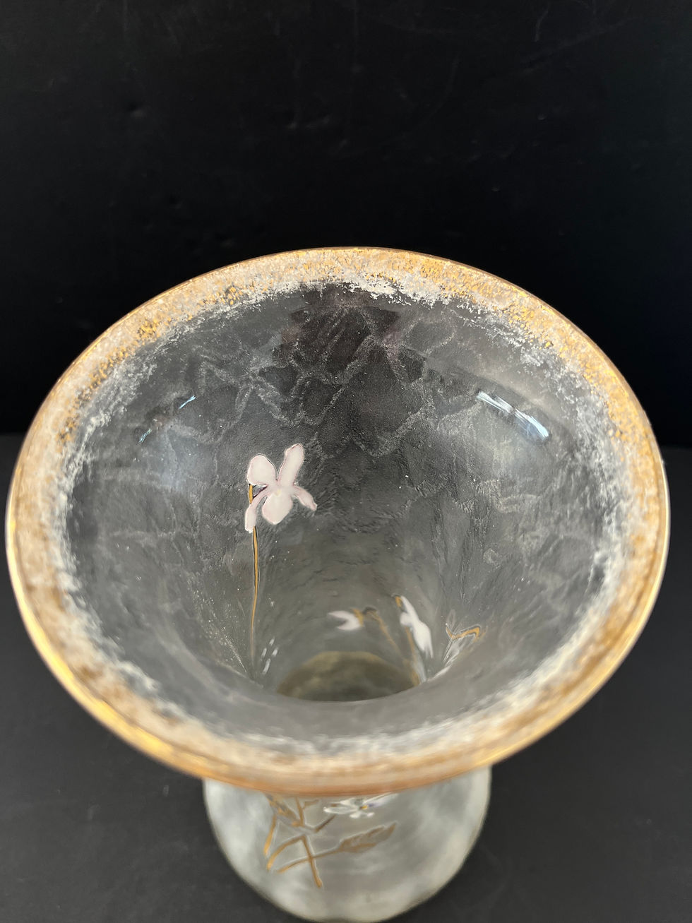 Thumbnail: Legras & Cie., Montjoye - Vase - Modèle " Milanais " à décor de violettes , d'or