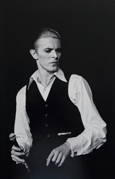David Bowie (1947-2016) par Jan Werner (1951-) - “David Bowie, London 1976” – Tirage argentique Yellow Korner- Limité, numéroté et épuisé-Neuf