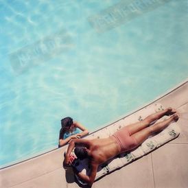 Slim Aarons (1916–2006) - Lake Tahoe, Nevada, rare tirage limité à 500 exemplaires 60 x 60 cm