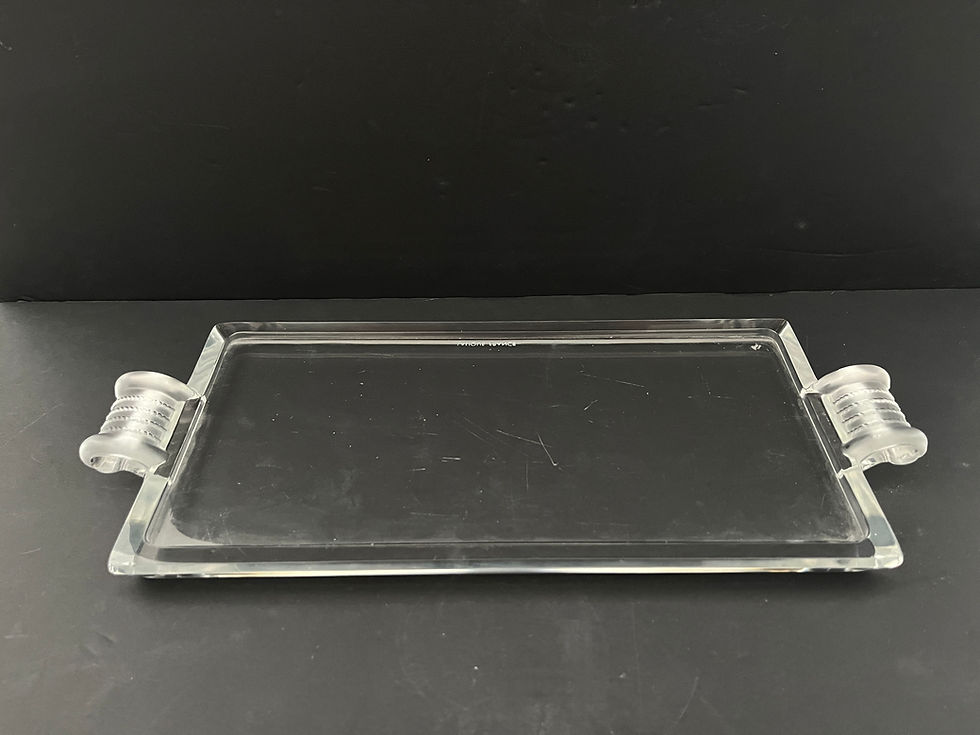 Thumbnail: Plateau Lalique en cristal