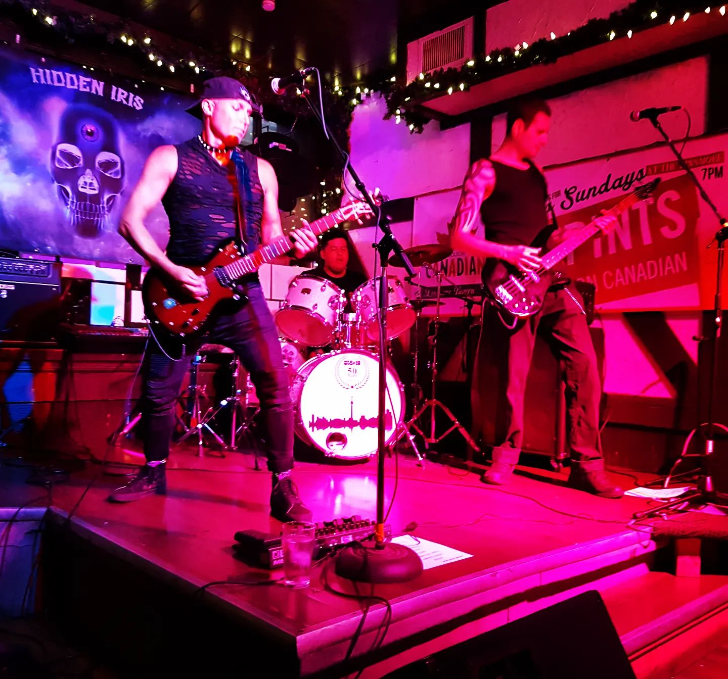 HIDDEN IRIS live at the Linsmore Tavern, in Toronto, Ont. - September 6, 2022