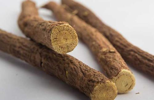 Regaliz de palo