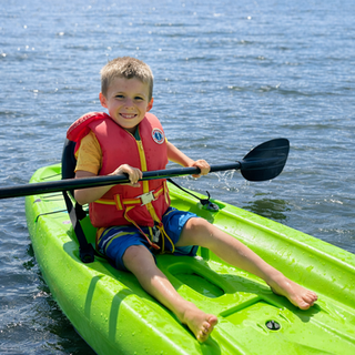 Kayak at Martens Resort on Timothy Lake