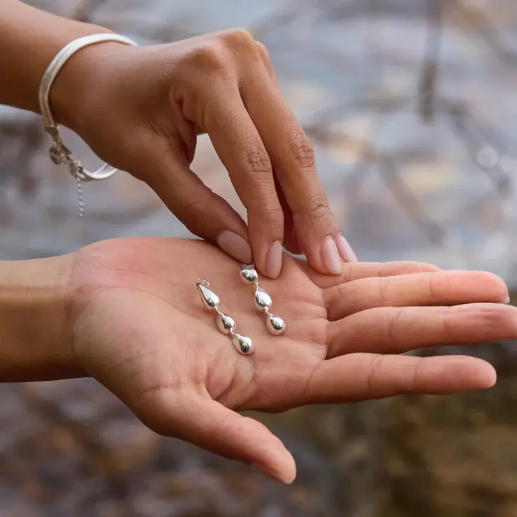 Thumbnail: Najo E7419 Liora Triple Drop Stud Earring