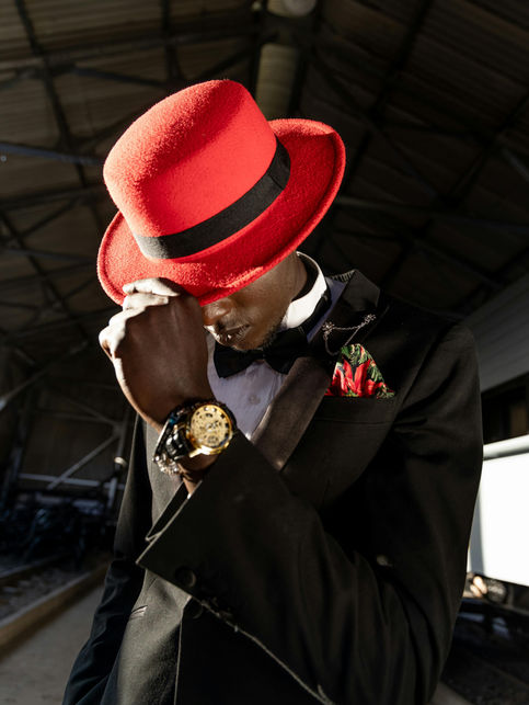 The Velvet Masculine: Why Gentle Men Sip Rooibos