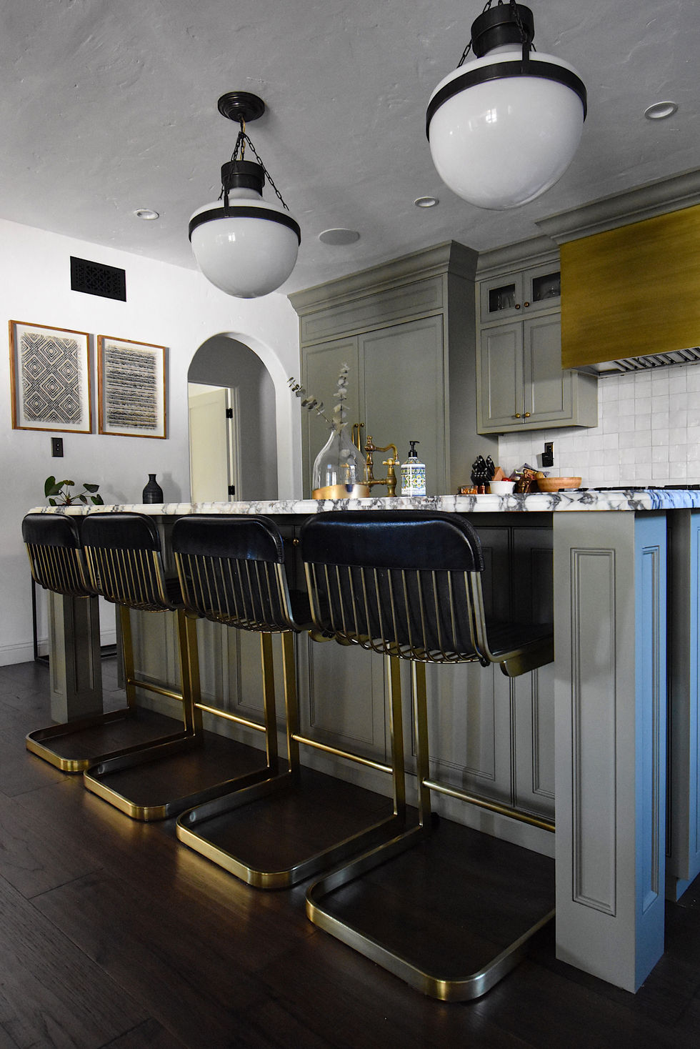 Dining Room 18.JPG