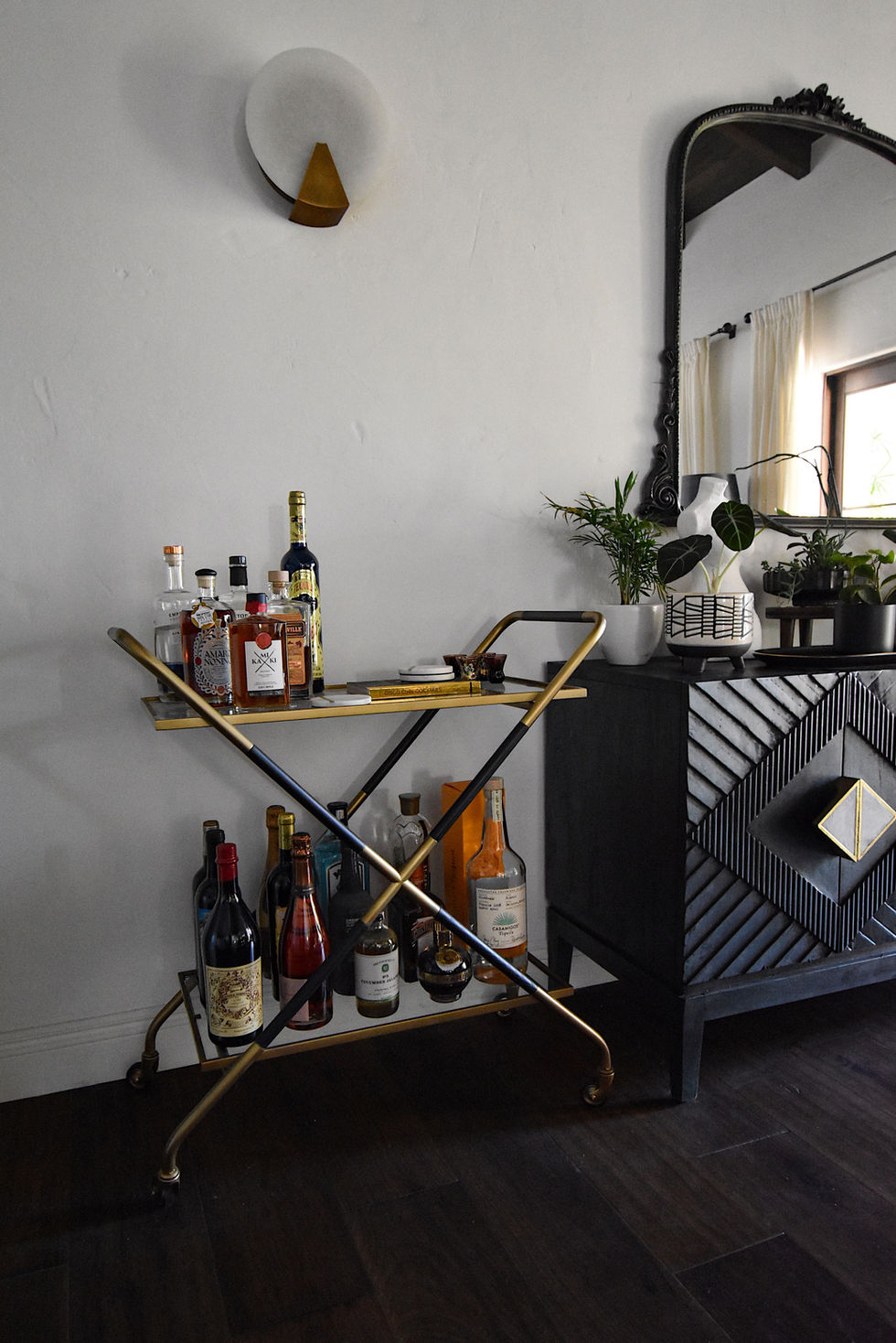 Dining Room 10.JPG
