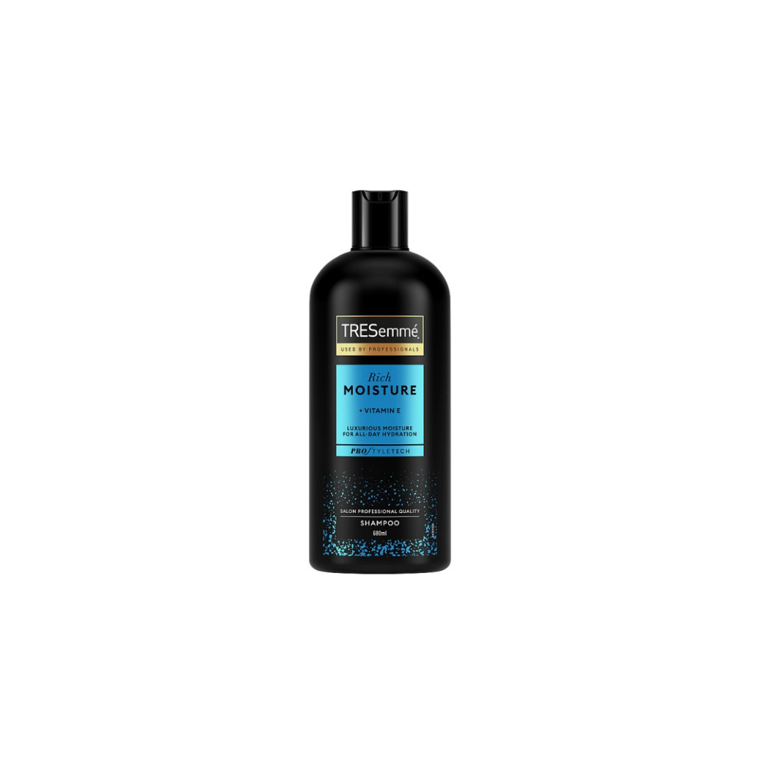 TRESemme Shampoo Rich Moisture 680 ml