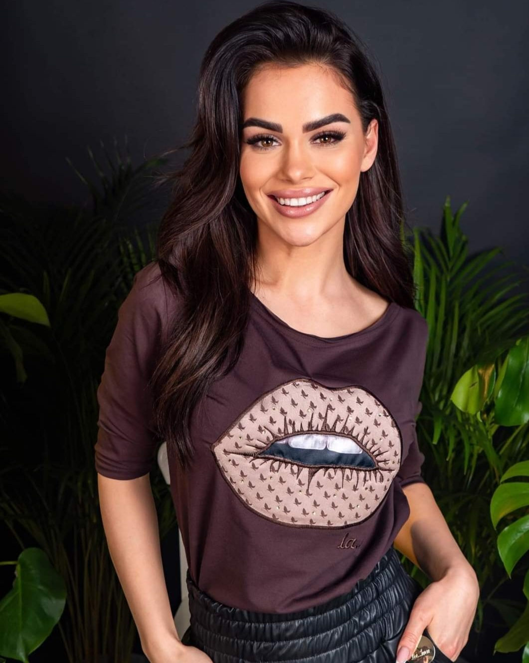 La..mu bluzka basic USTA fango S/M - 1 , L/XL - 3