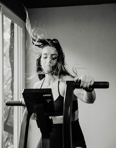 girl working out