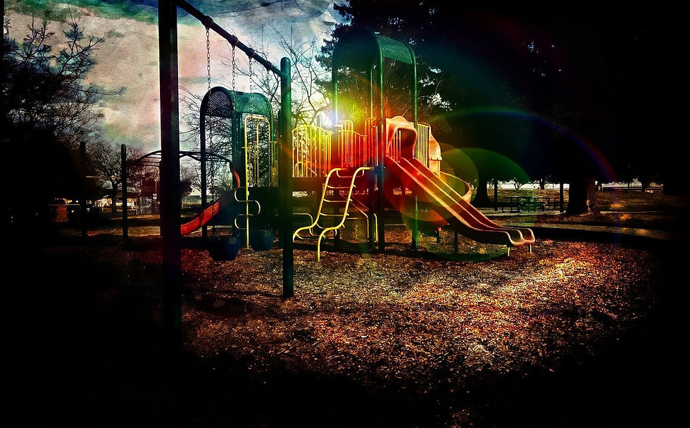 COVID-19 restrictions left gyms and playgrounds empty. ©Corduroy/Pixabay