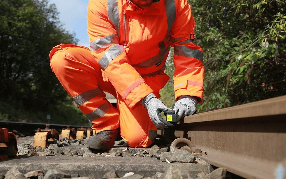 Railway-Track-Monitoring-Hero.png