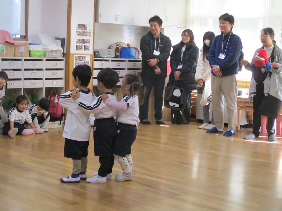 　　保育参観　　つくし組（満3歳児）
