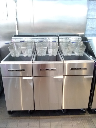American Range AF35-50 NG Heavy Duty Restaurant Fryer Natural Gas American Range AF35-50 NG Heavy Duty Restaurant Fryer Natural Gas