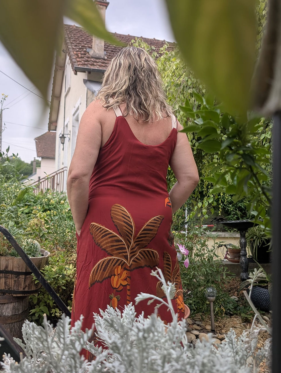 Miniature : Magnifique robe longue en coton, très respirant   Robe à bretelles, couleur blanc cassé, kaki ou bordeau  Superbe Phoenix,