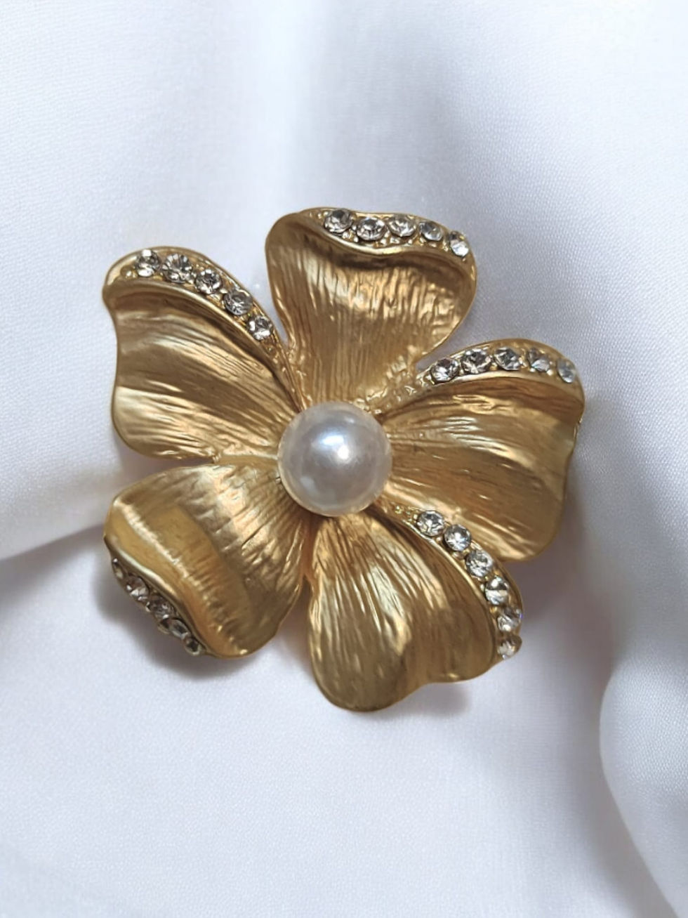 Petite Broche Aimantée Fleur