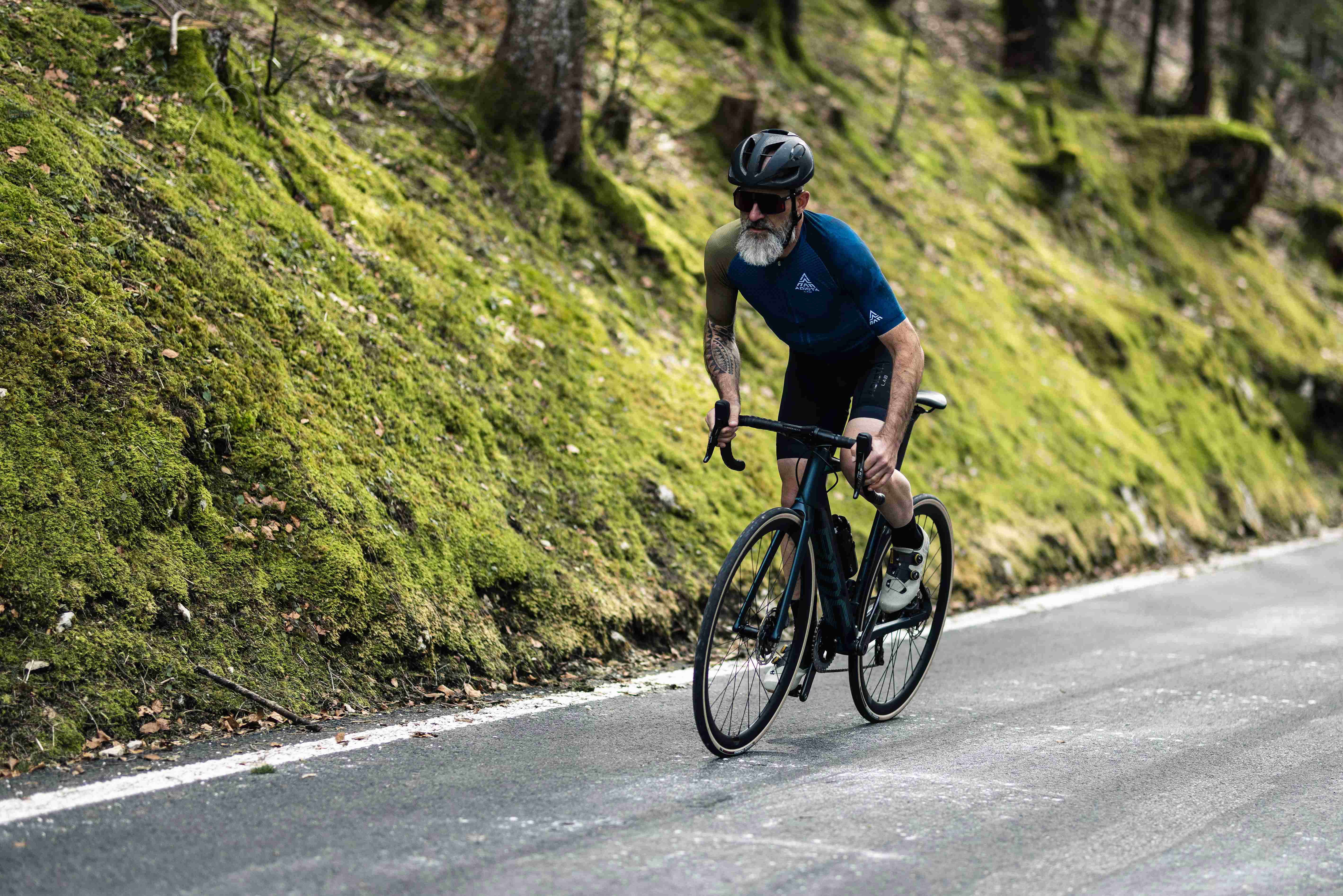 Bicicletas de Ruta en Costa Rica__BMC Roadmachine AMP _ Jérémie Reuiller-3924 (1).webp