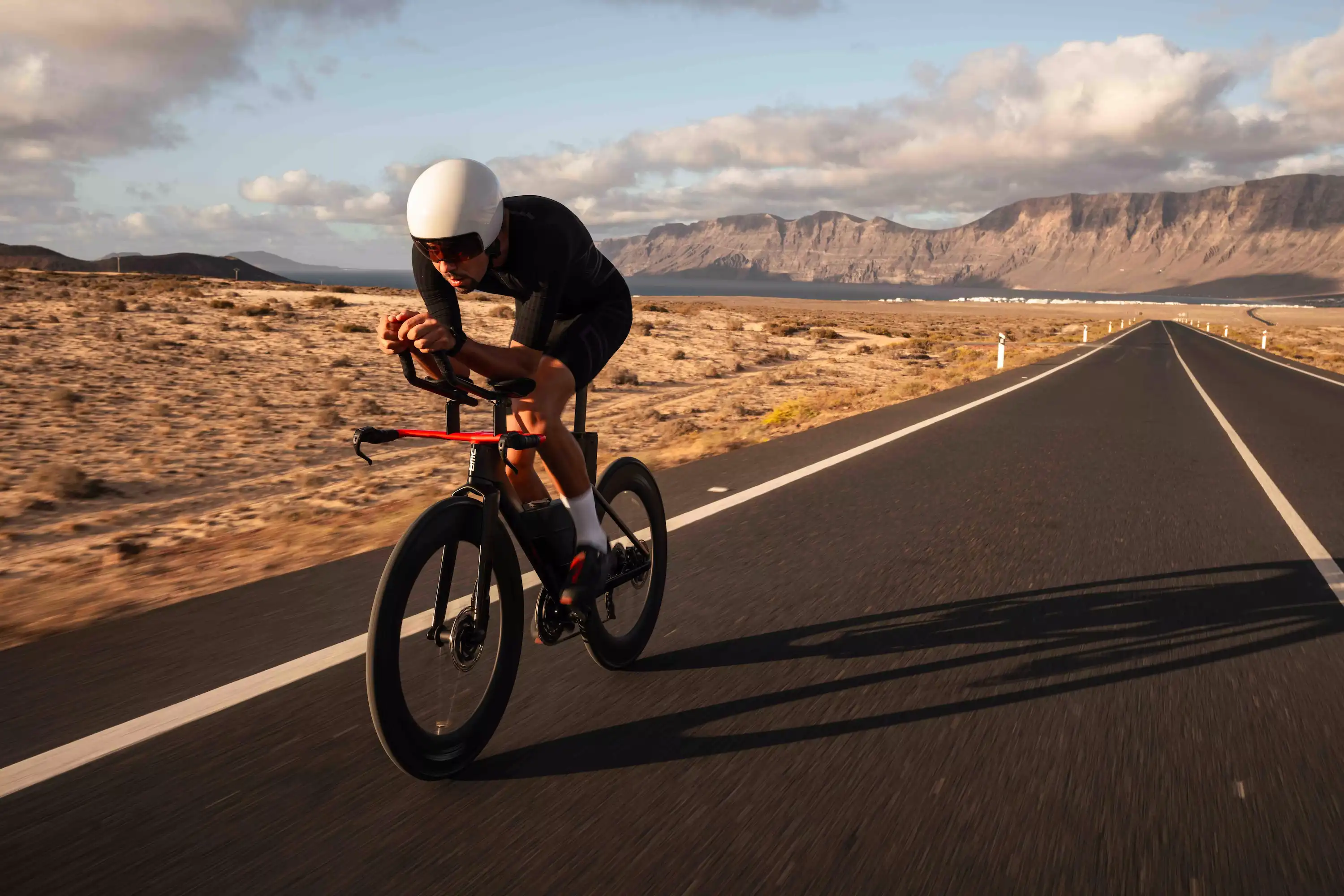 Bici de triatlón Speedmachine (1).webp