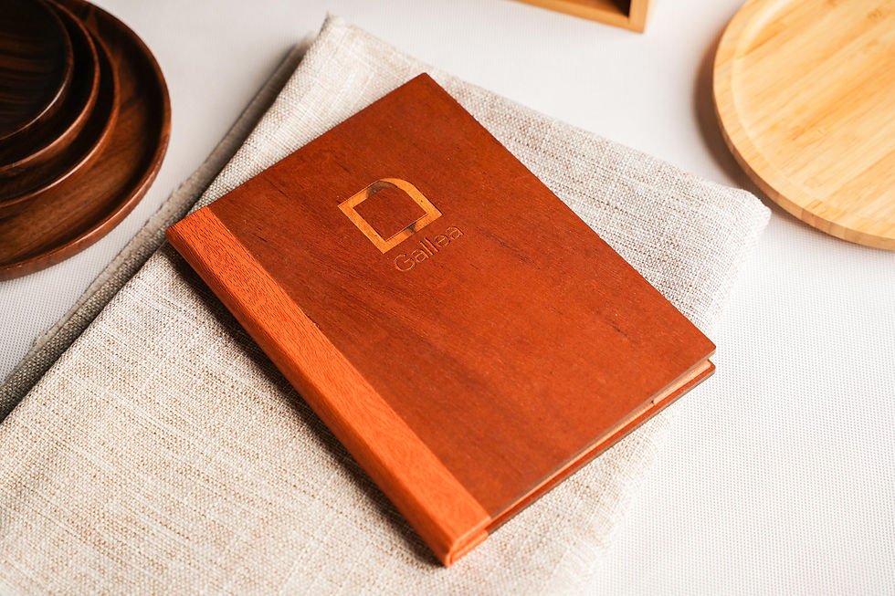 Thumbnail: 內相角木製餐牌(書本型)Wooden Fixed Interior Booklet