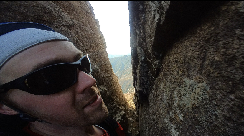 tight spaces razorback rock mt kentoku 