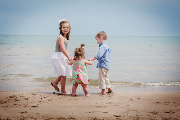 Fall Family Photographer Beach North Shore Chicago Photography Gillson Beach Wilmette Evanston Winnetka Holiday photoshoot